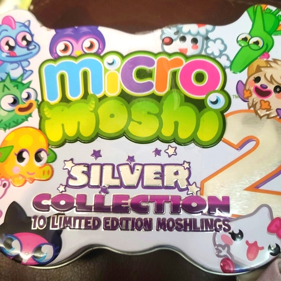 Micro Moshi 2 Silver Collection - Picture 2 of 2